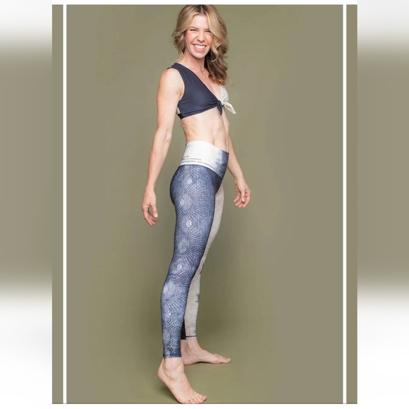 🪭OG Niyama Sol 🪭🪩🎏●SENSU● Barefoot Leggings XS BNWT